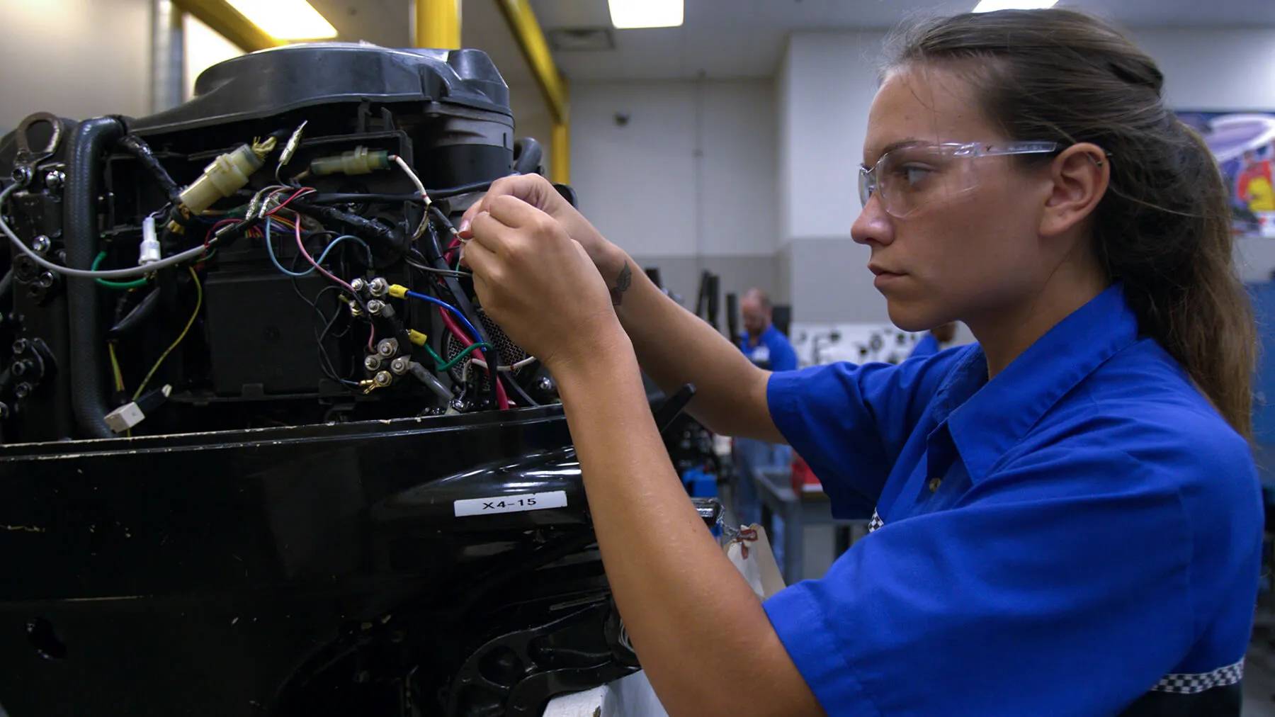 Suzuki 75HP compact outboard